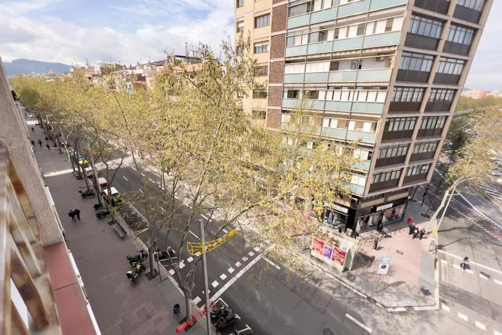 Bebarceloner Sant Andreu Apartments - 3 Bedrooms Экстерьер фото